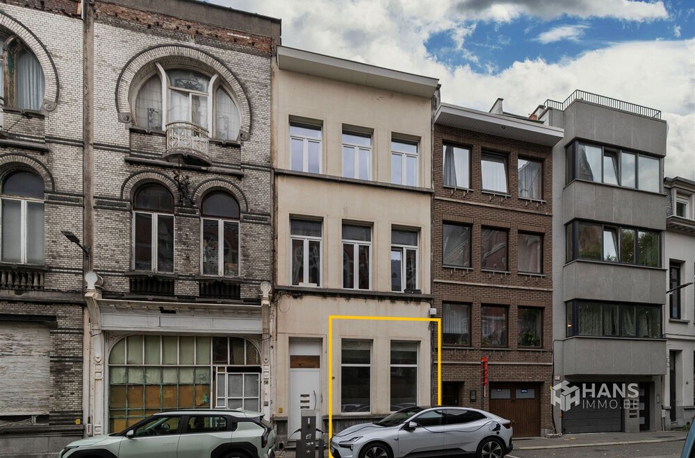 gelijkvloersappartement-61-m-met-1-slaapkamer-en-buitenruimte-20-m-in-antwerpen011.jpg