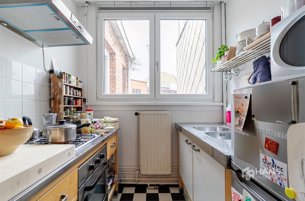 charmant-appartement-67-m-met-1-slaapkamer-in-antwerpen-2060-007.jpg