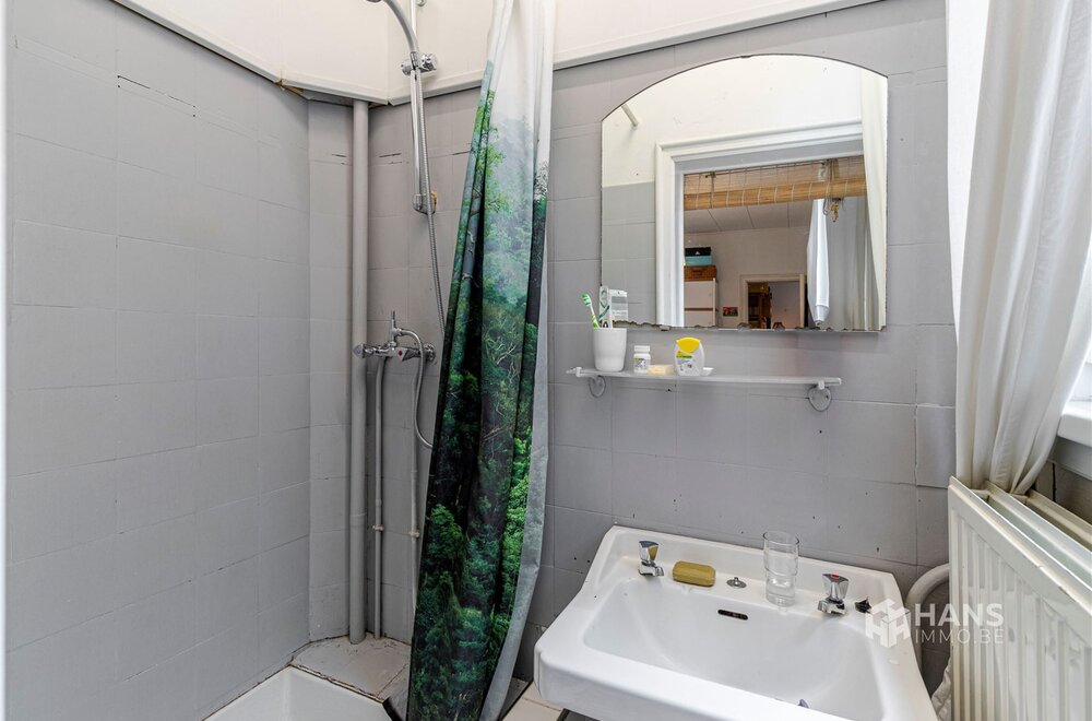 charmant-appartement-67-m-met-1-slaapkamer-in-antwerpen-2060-009.jpg
