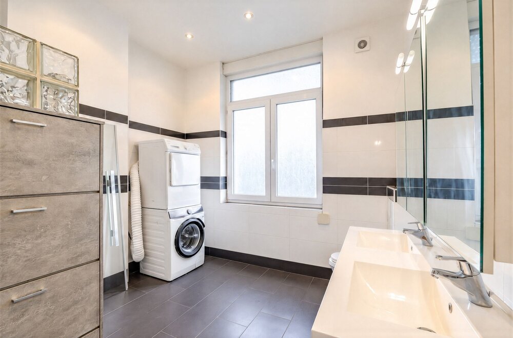 gunstig-gelegen-rijwoning-met-4-slaapkamers007.jpg