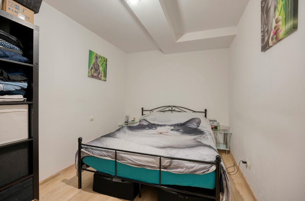 grote-studio-te-koop-met-aparte-slaapruimte-in-het-centrum-010.jpg