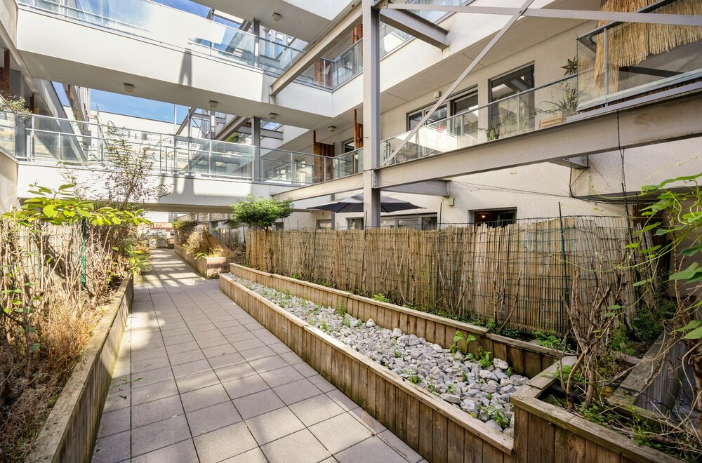 grote-studio-te-koop-met-aparte-slaapruimte-in-het-centrum-013.jpg