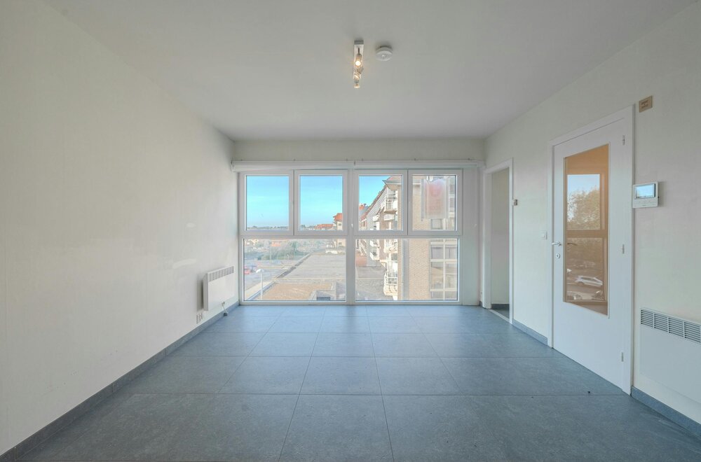 gerenoveerde-studio-gelegen-te-centrum-middelkerke003.jpg
