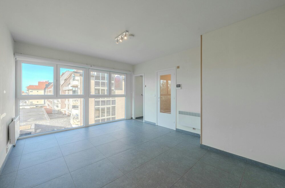 gerenoveerde-studio-gelegen-te-centrum-middelkerke005.jpg