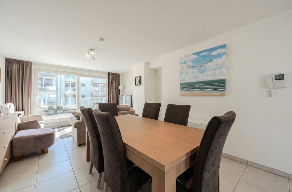 lichtrijk-duplexappartement-met-ruime-terrassen-005.jpg