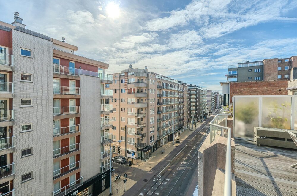 lichtrijk-duplexappartement-met-ruime-terrassen-012.jpg