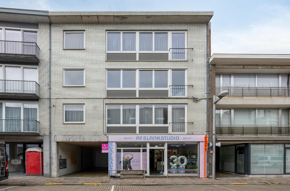 handelspand-met-appartement-te-koop-in-tielt001.jpg