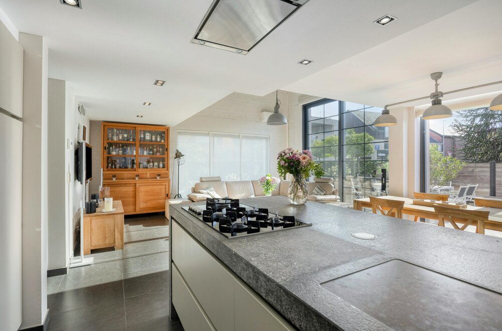 duplex-appartement-met-praktijk-te-koop-in-kapellen010.jpg
