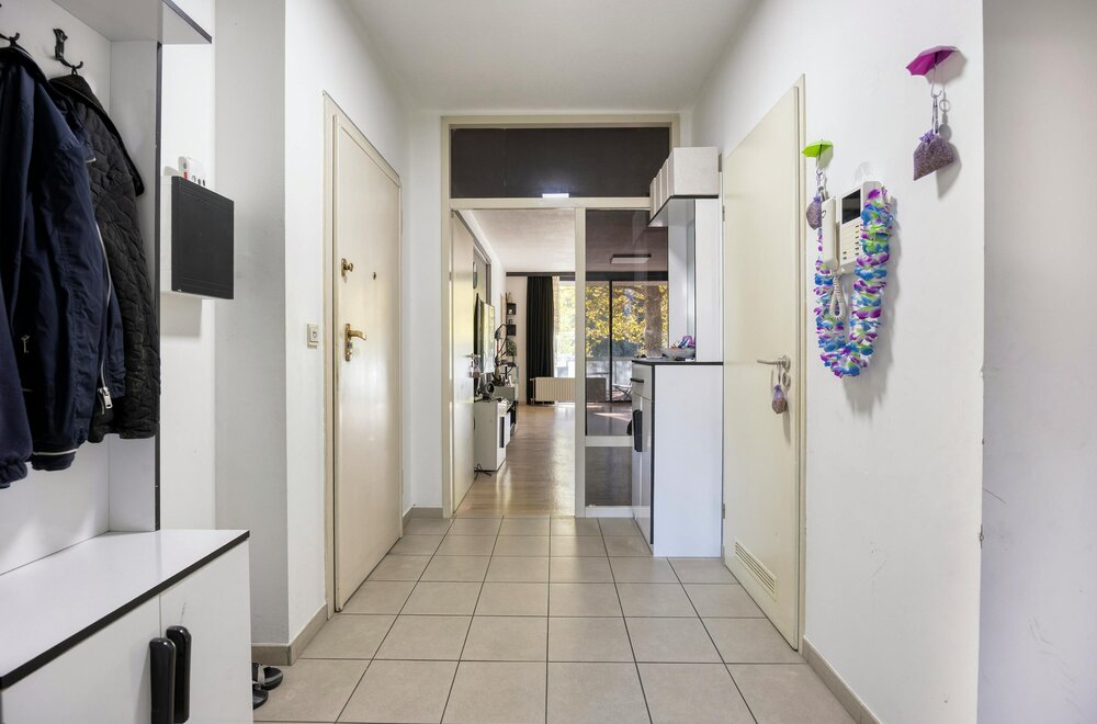 2-slaapkamerappartement-met-terras-en-garage-in-laken007.jpg