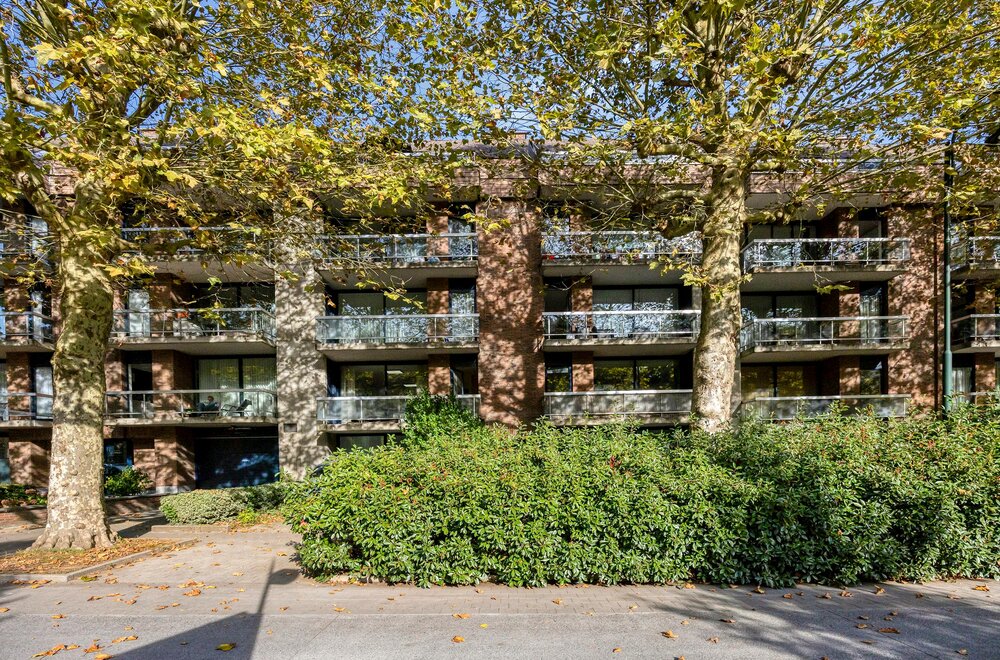 2-slaapkamerappartement-met-terras-en-garage-in-laken015.jpg