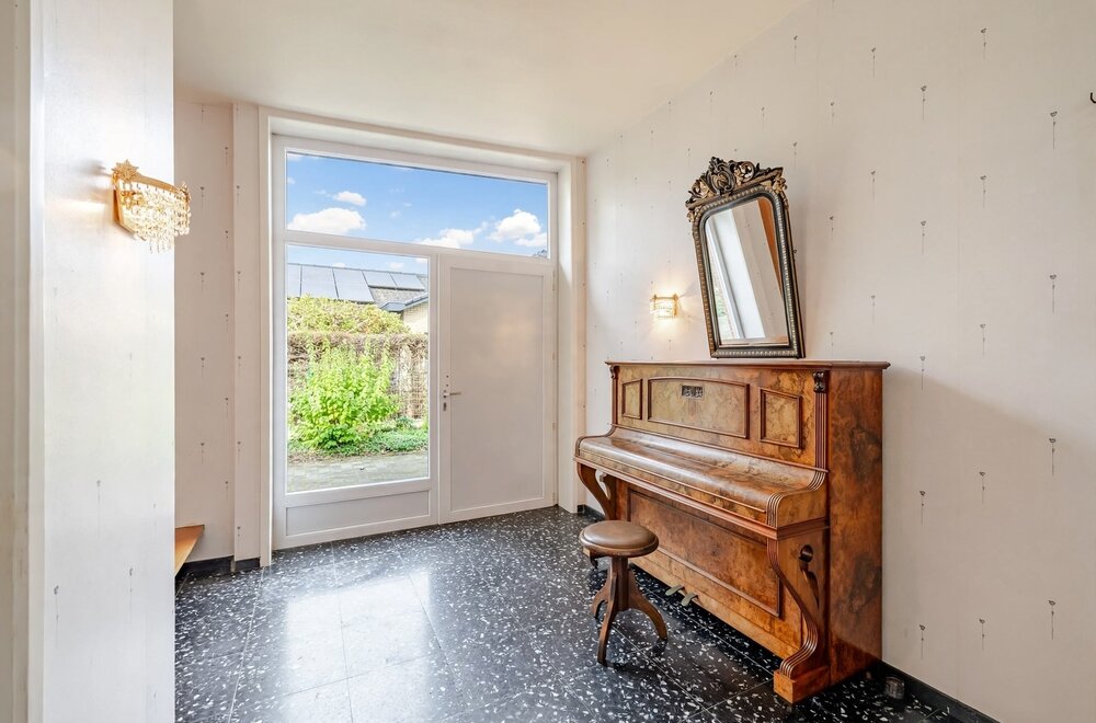 uitstekend-gelegen-bungalow-op-uitzonderlijk-perceel004.jpg