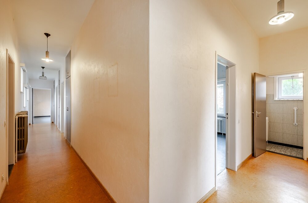 uitstekend-gelegen-bungalow-op-uitzonderlijk-perceel013.jpg