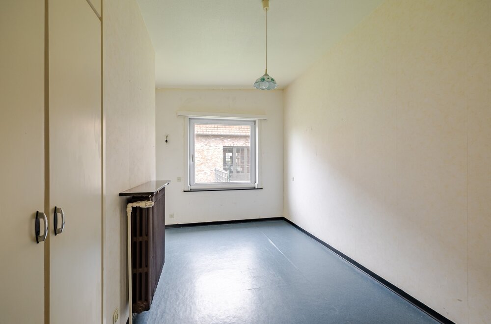 uitstekend-gelegen-bungalow-op-uitzonderlijk-perceel015.jpg