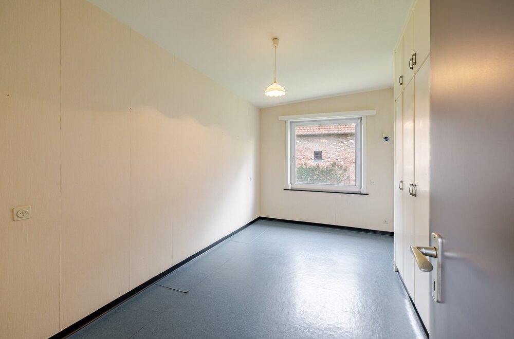 uitstekend-gelegen-bungalow-op-uitzonderlijk-perceel016.jpg