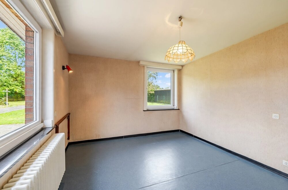 uitstekend-gelegen-bungalow-op-uitzonderlijk-perceel018.jpg