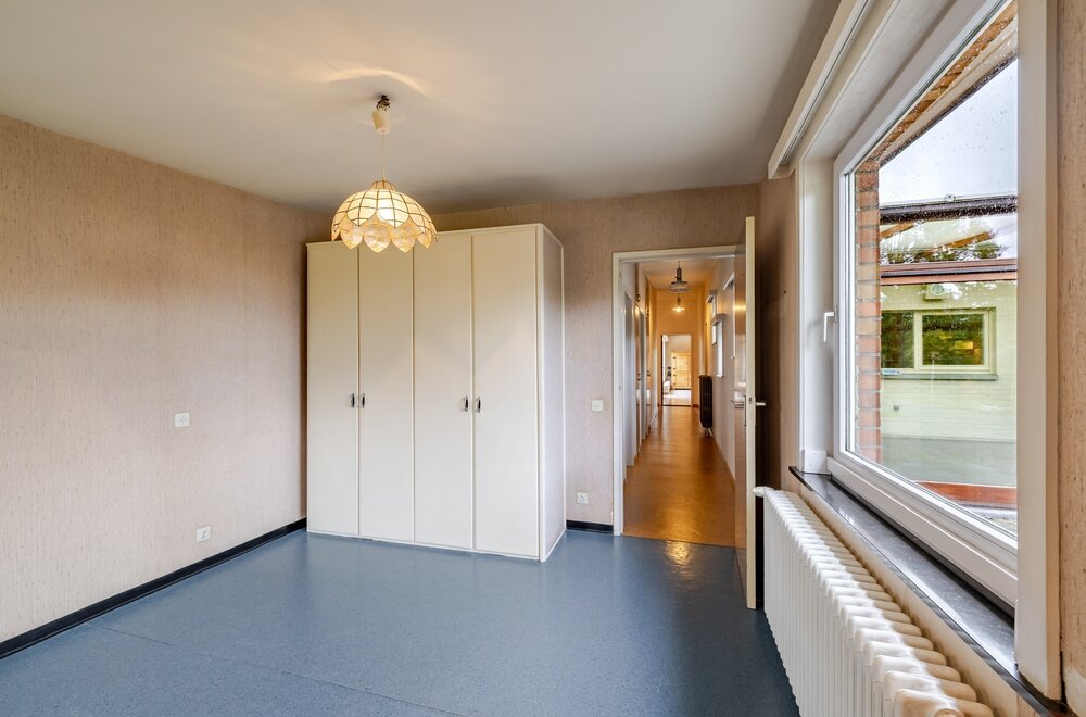 uitstekend-gelegen-bungalow-op-uitzonderlijk-perceel019.jpg