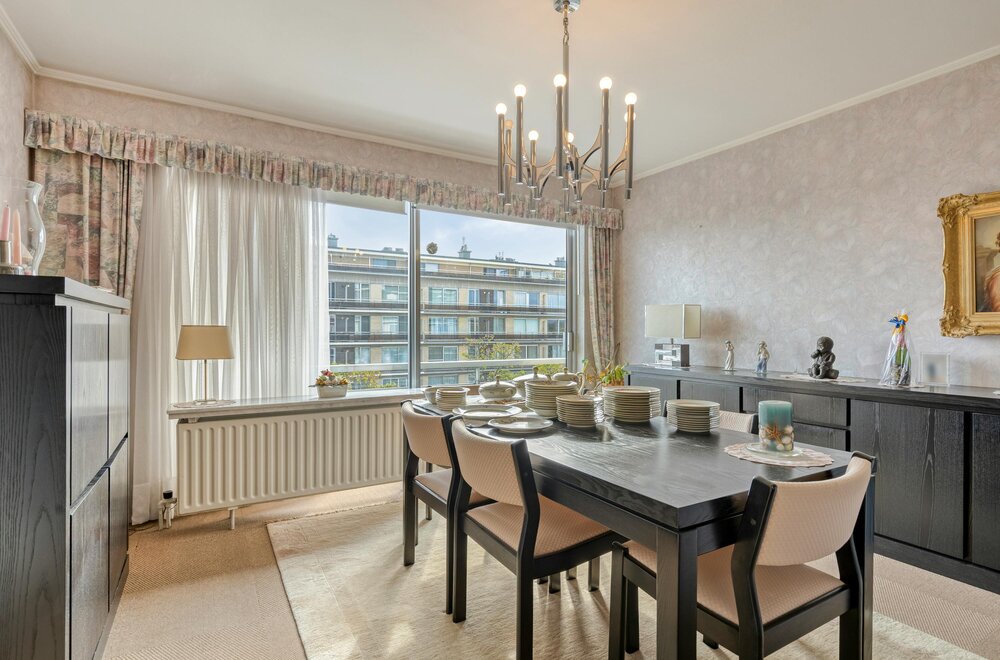 appartement-met-2-slaapkamers-en-parking-te-koop-in-merksem004.jpg