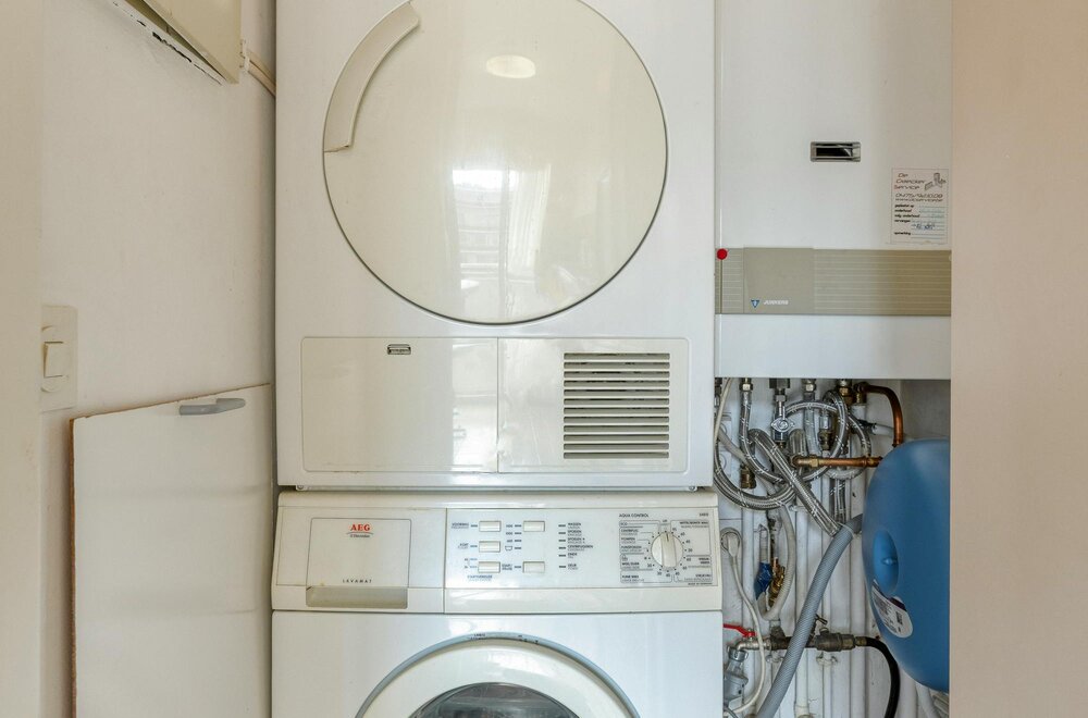 appartement-met-2-slaapkamers-en-parking-te-koop-in-merksem008.jpg