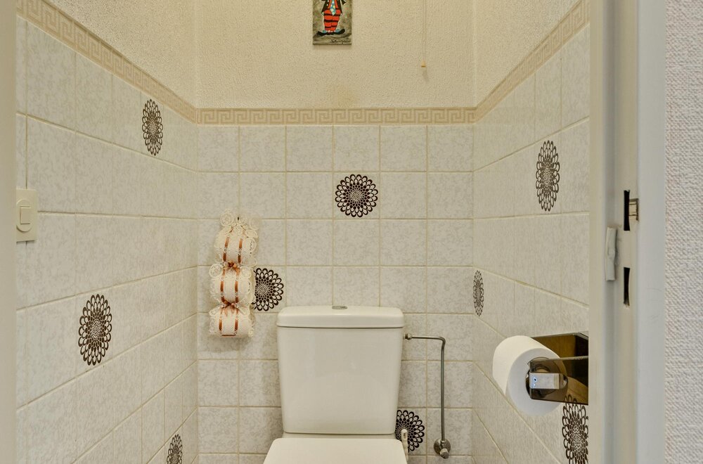 appartement-met-2-slaapkamers-en-parking-te-koop-in-merksem014.jpg