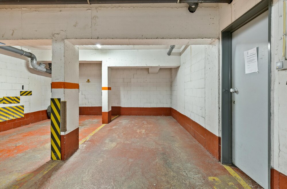 appartement-met-2-slaapkamers-en-parking-te-koop-in-merksem016.jpg