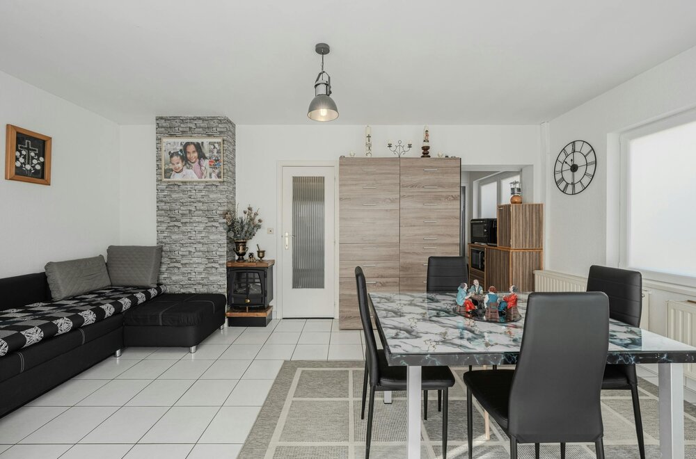 lichtrijk-twee-slaapkamer-appartement-op-topligging-003.jpg
