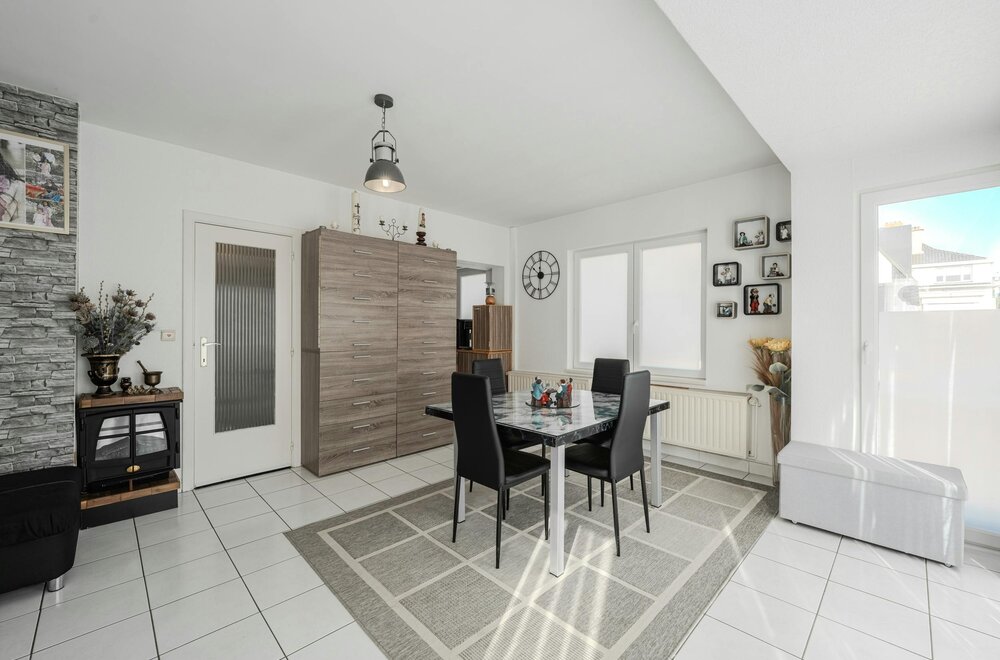 lichtrijk-twee-slaapkamer-appartement-op-topligging-005.jpg