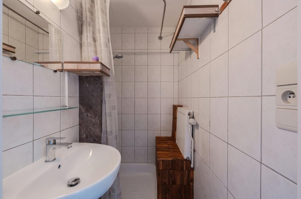 lichtrijk-twee-slaapkamer-appartement-op-topligging-013.jpg