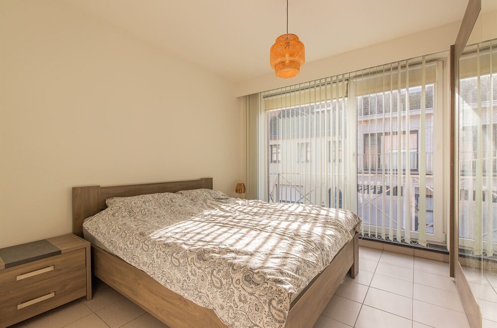 instapklaar-appartement-met-2-slaapkamers-zonneterras-in-sint-gillis-dendermonde009.jpg