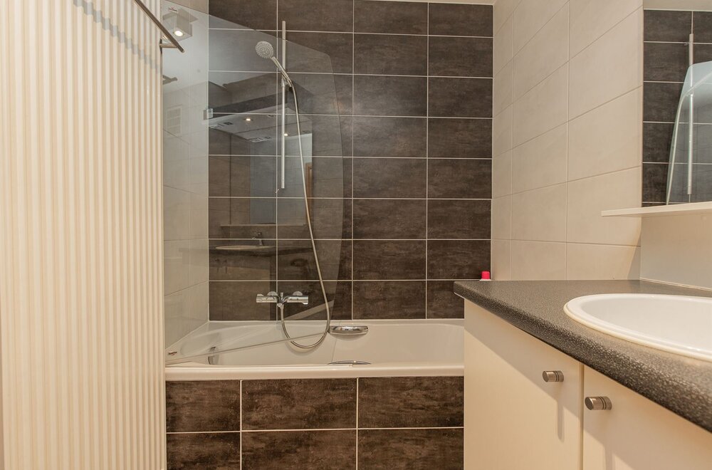 instapklaar-appartement-met-2-slaapkamers-zonneterras-en-energielabel-a-in-het-centrum-van-sint-gillis-dendermonde012.jpg