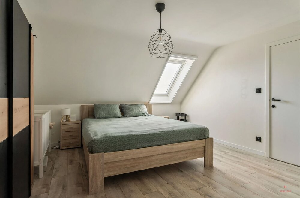 duplex-appartement-met-drie-slaapkamers-in-centrum-olsene006.jpg