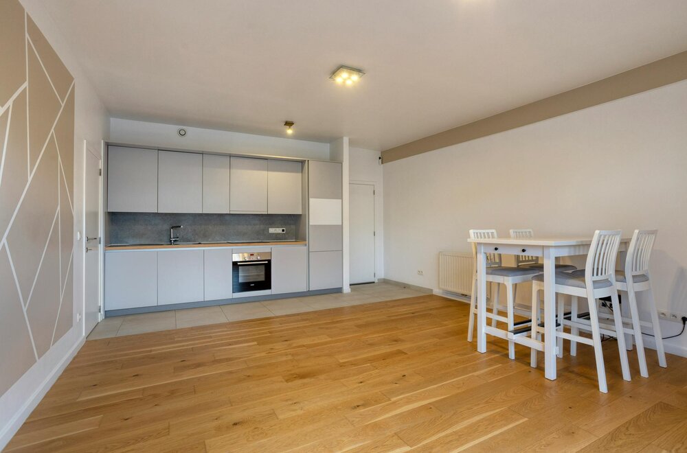 appartement-3-slaapkamers-met-ruim-terras-en-staanplaats002.jpg