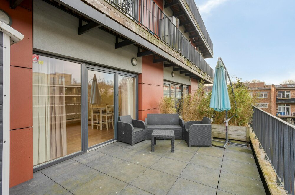 appartement-3-slaapkamers-met-ruim-terras-en-staanplaats014.jpg