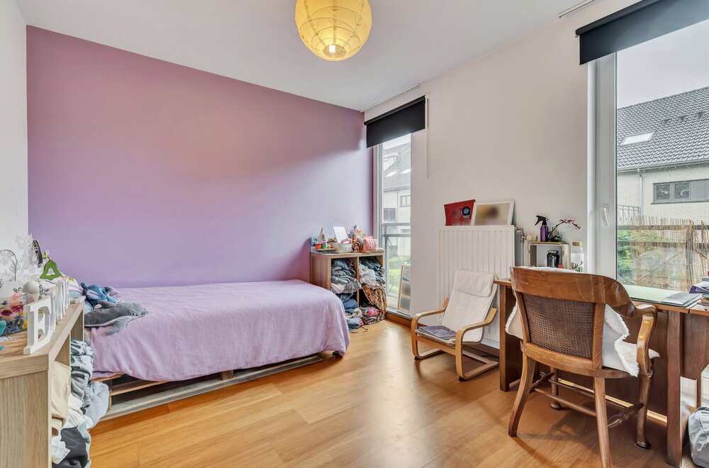 ruim-duplex-appartement-met-5-slpks-in-sint-pieters-leeuw009.jpg