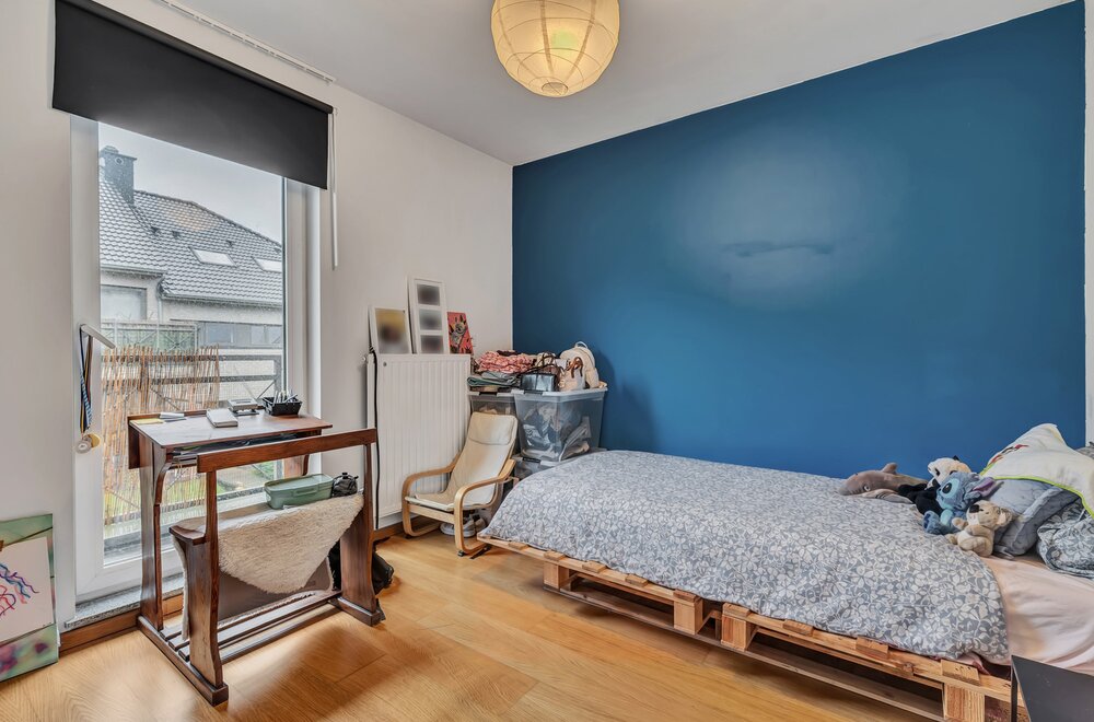 ruim-duplex-appartement-met-5-slpks-in-sint-pieters-leeuw010.jpg