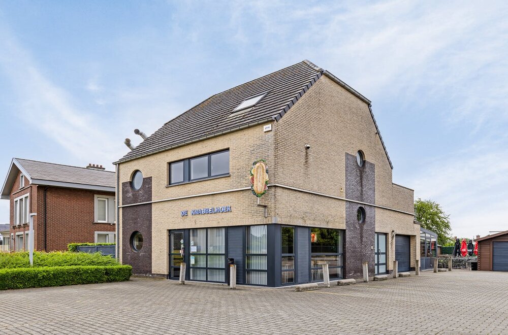 uniek-handelspand-met-woning-en-bouwgrond-te-kapelle-op-den-bos-te-koop028.jpg