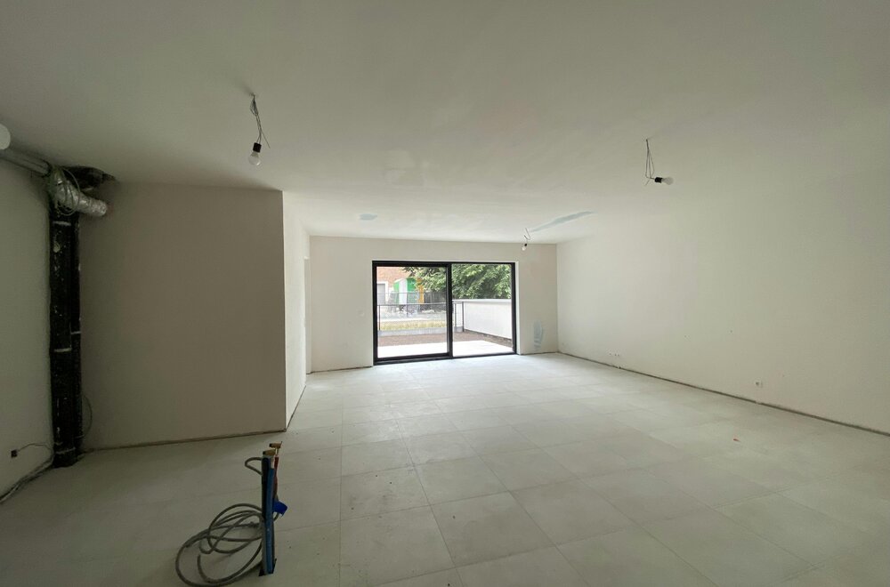 -twee-slaapkamer-gelijkvloers-appartement-6-mogelijk-001.jpg