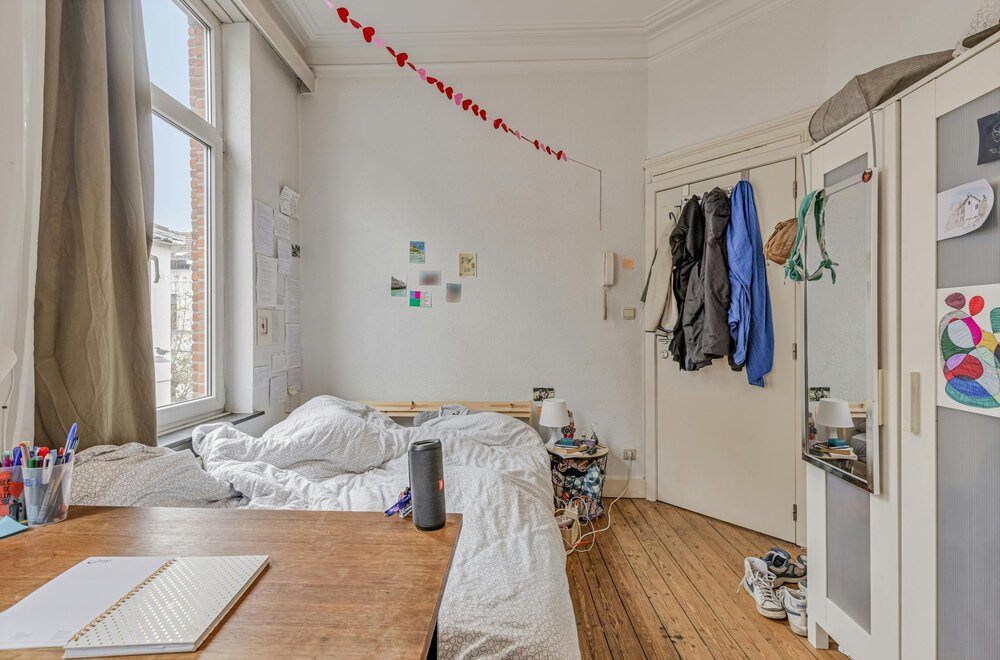 studentenhuis-met-2-studio-s-en-vier-kamers-te-koop-013.jpg