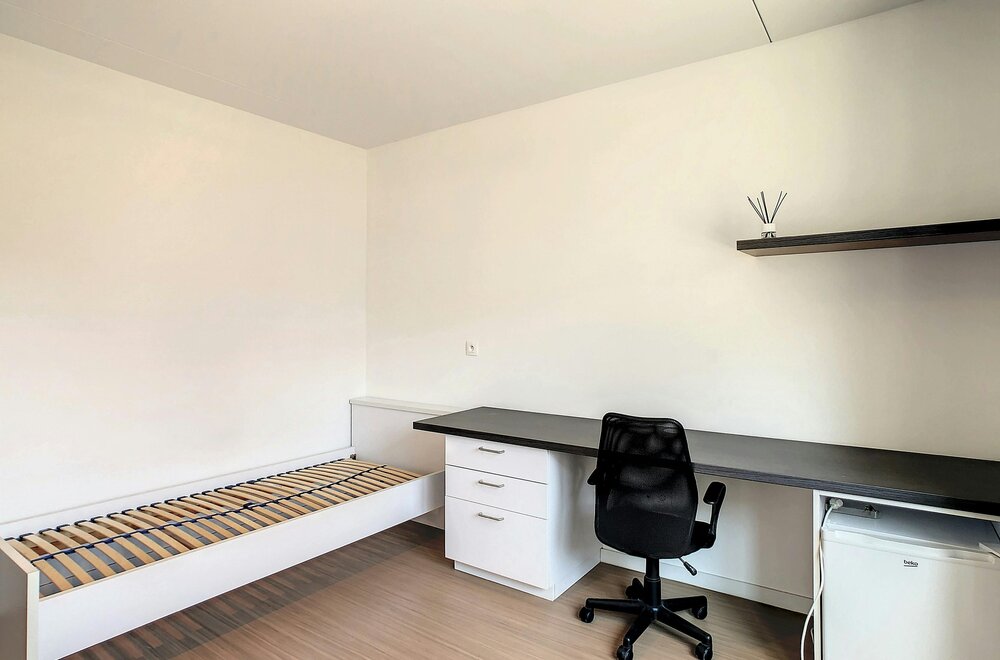 -studentenkamer-met-2-slaapkamers-te-koop-in-hartje-brussel006.jpg